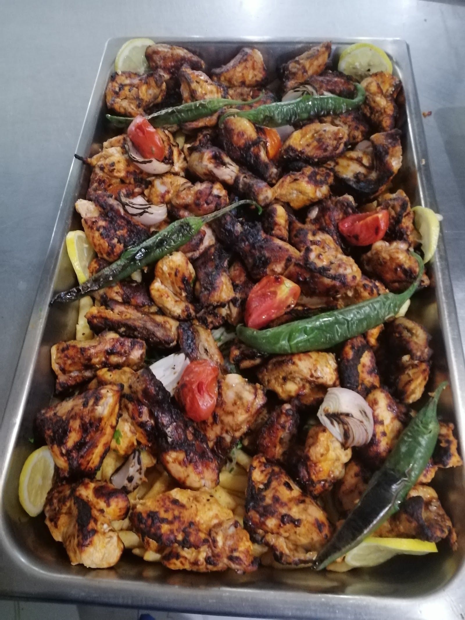 اضواء النافورة للوجبات السريعة — صورة 2
