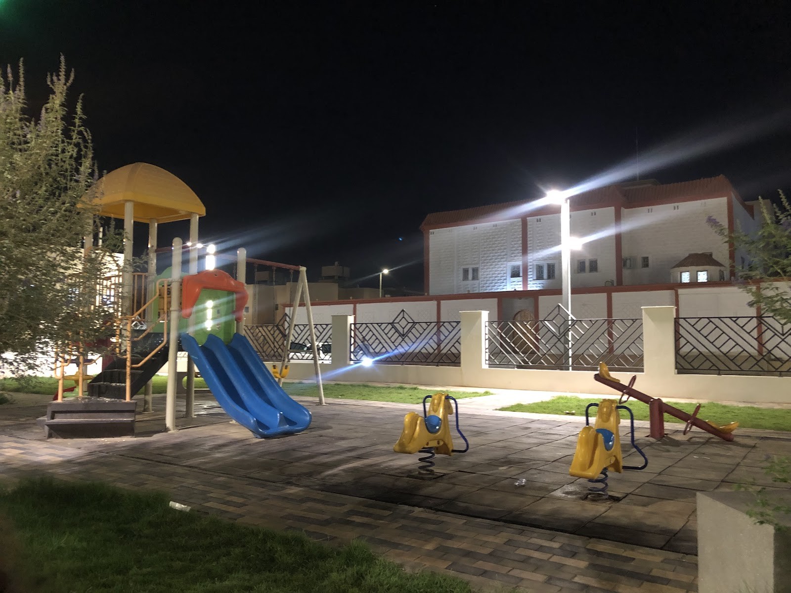 حديقة حي البرج