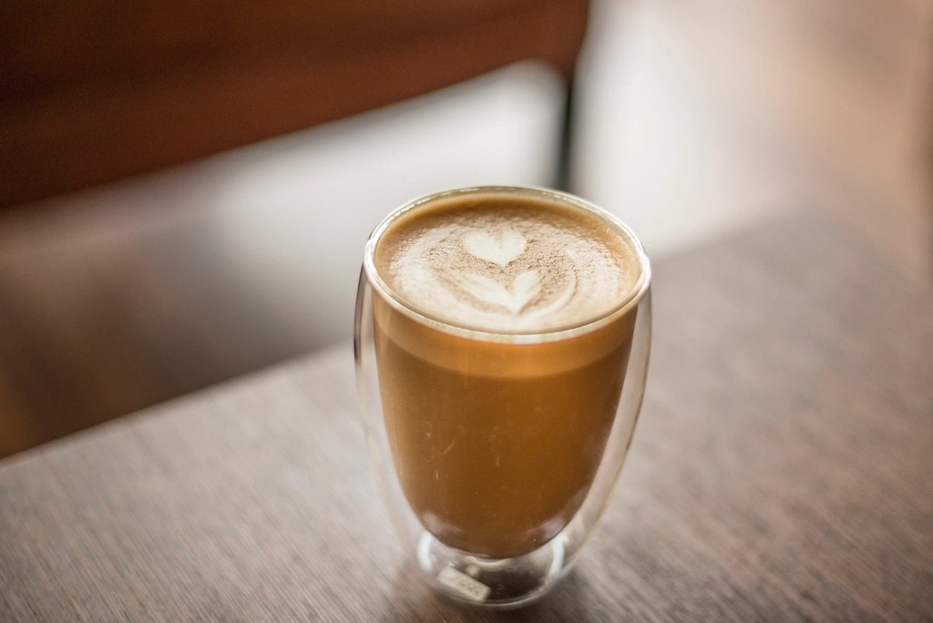 coffee 1.6 one Point Six - قهوة واحد فاصلة ستة ١,٦ — صورة 1