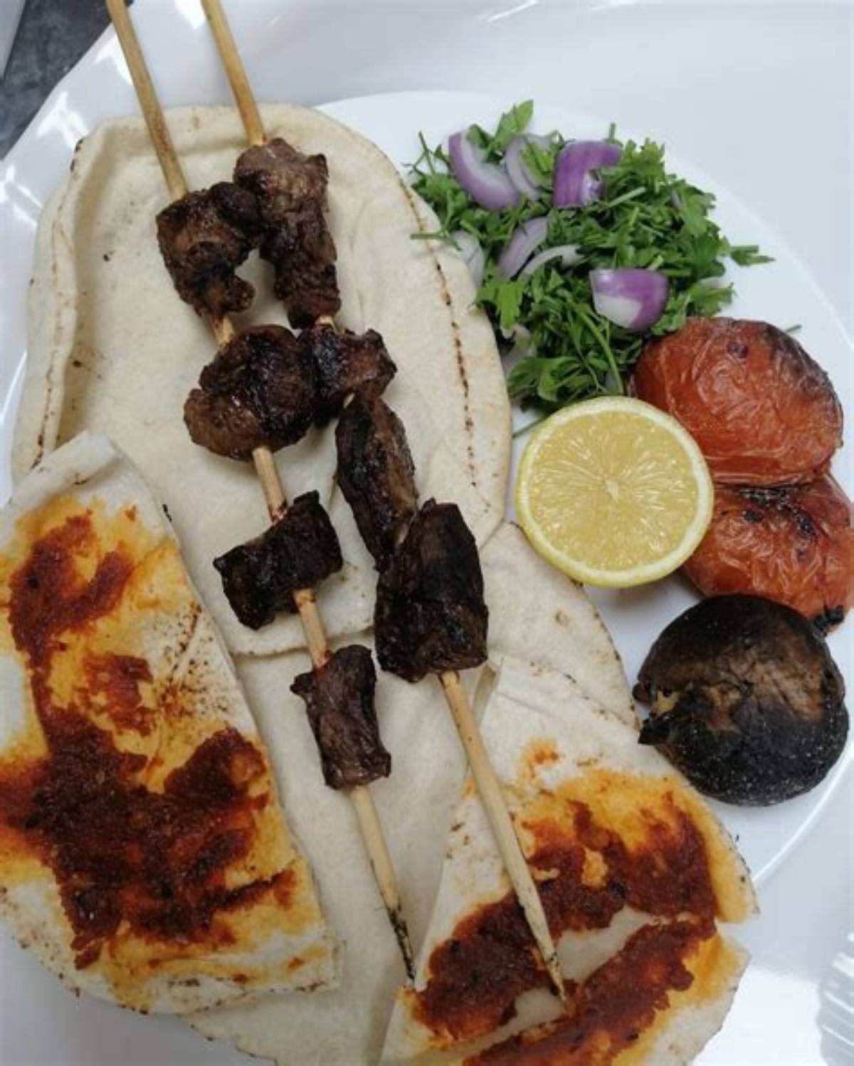 مطعم النيلين