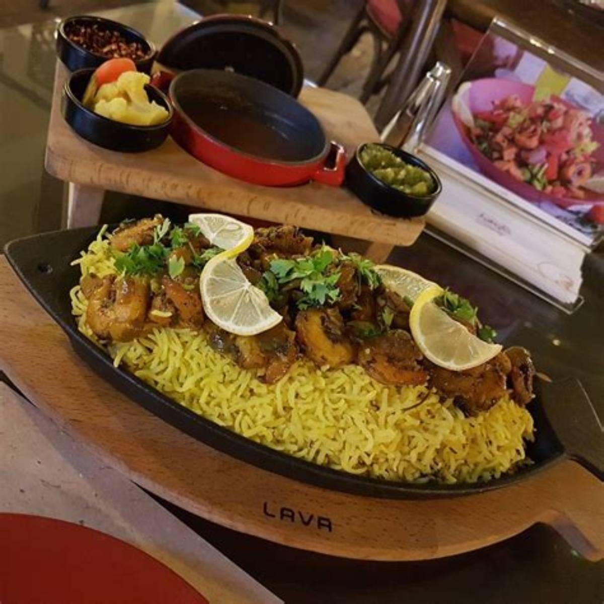 مطعم نكهة عنبر البخاري