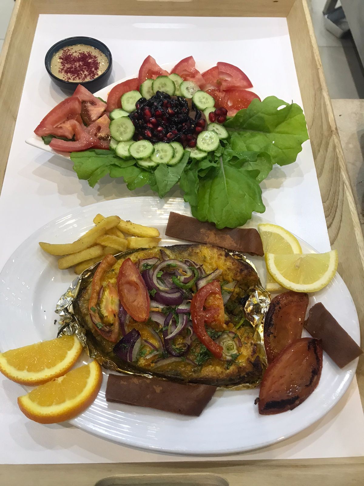 مطعم قرش المحيط — صورة 2