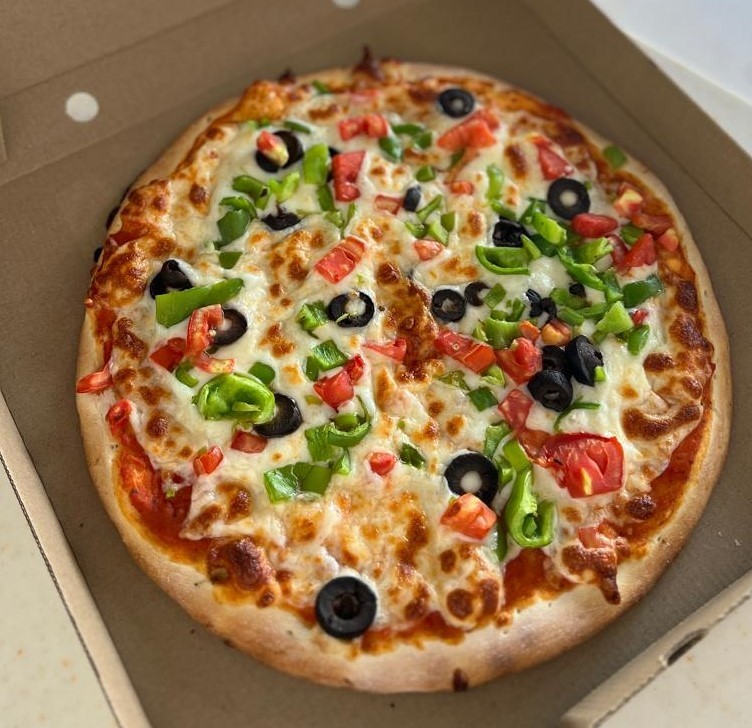 موقف البيتزا Pizza Parking النهضة
