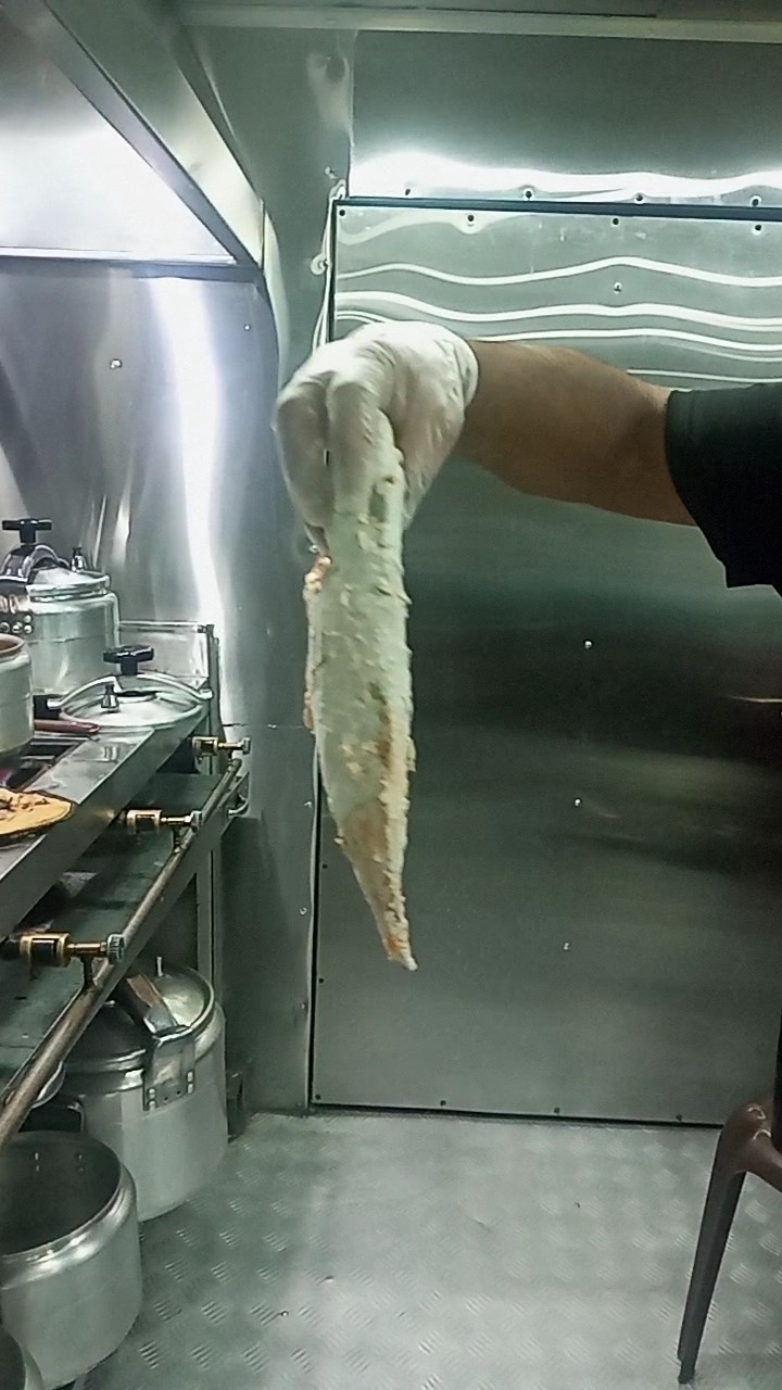 منيو كوخ المضغوط